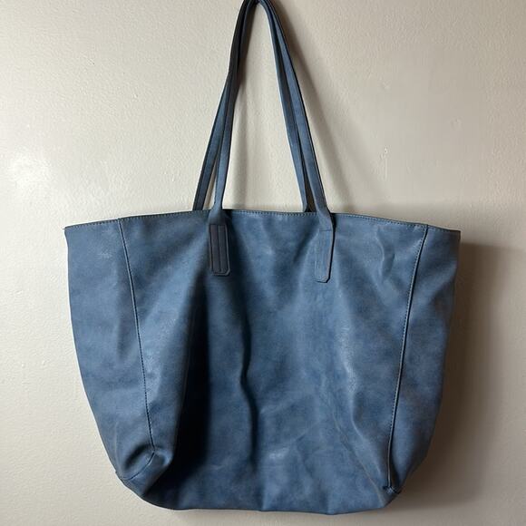 Saks Fifth Avenue Open Shopping Tote Faux Leather/Suede Blue Shoulder Bag 21x15 - Picture 2 of 13